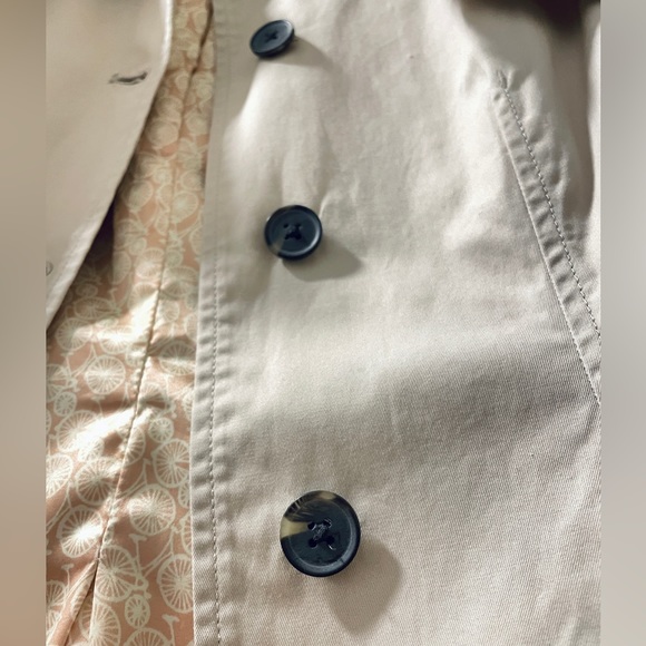 Banana Republic double breasted trench coat - Picture 3 of 7